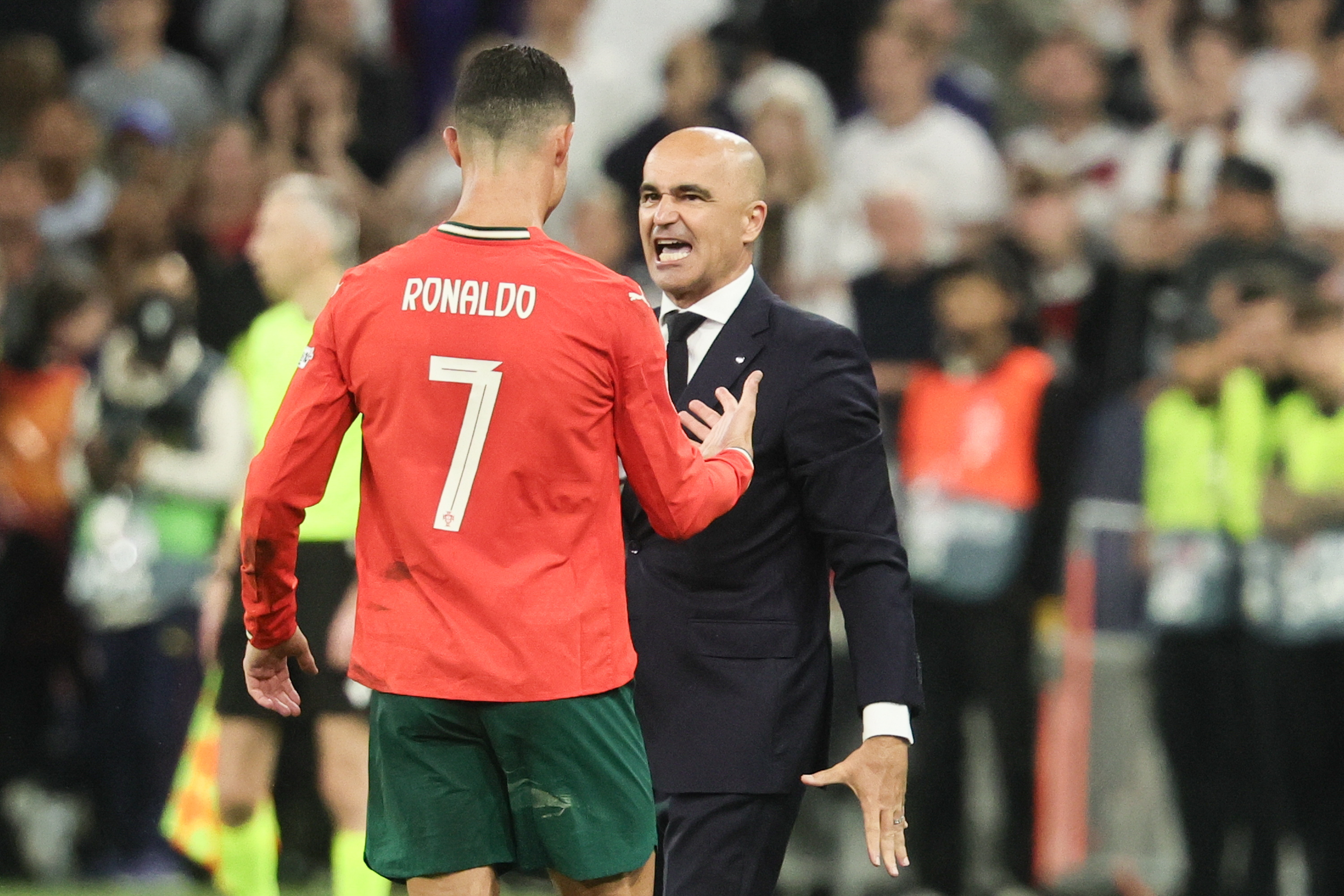 周二011欧冠布鲁日vs里斯本竞技